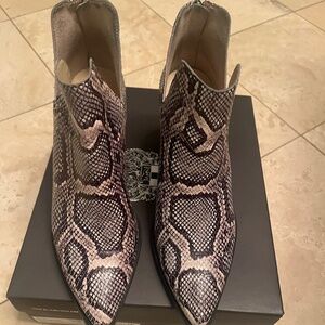 Vince Camuto Gigetta Booties—in original box